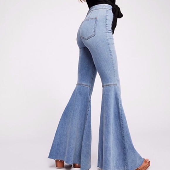 Free People Just Float On Flare Jeans - Picture 6 of 7